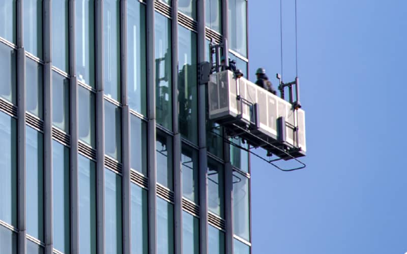 ビル窓掃除ゴンドラ